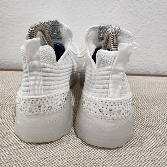 White Sneakers Women's Size 5.5 New - Picture 3 of 6